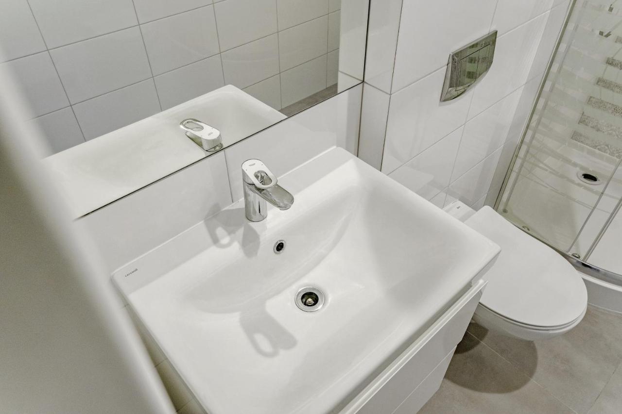 Apartament W Centrum, Zarezerwuj Teraz Apartment ลูบลิน ภายนอก รูปภาพ